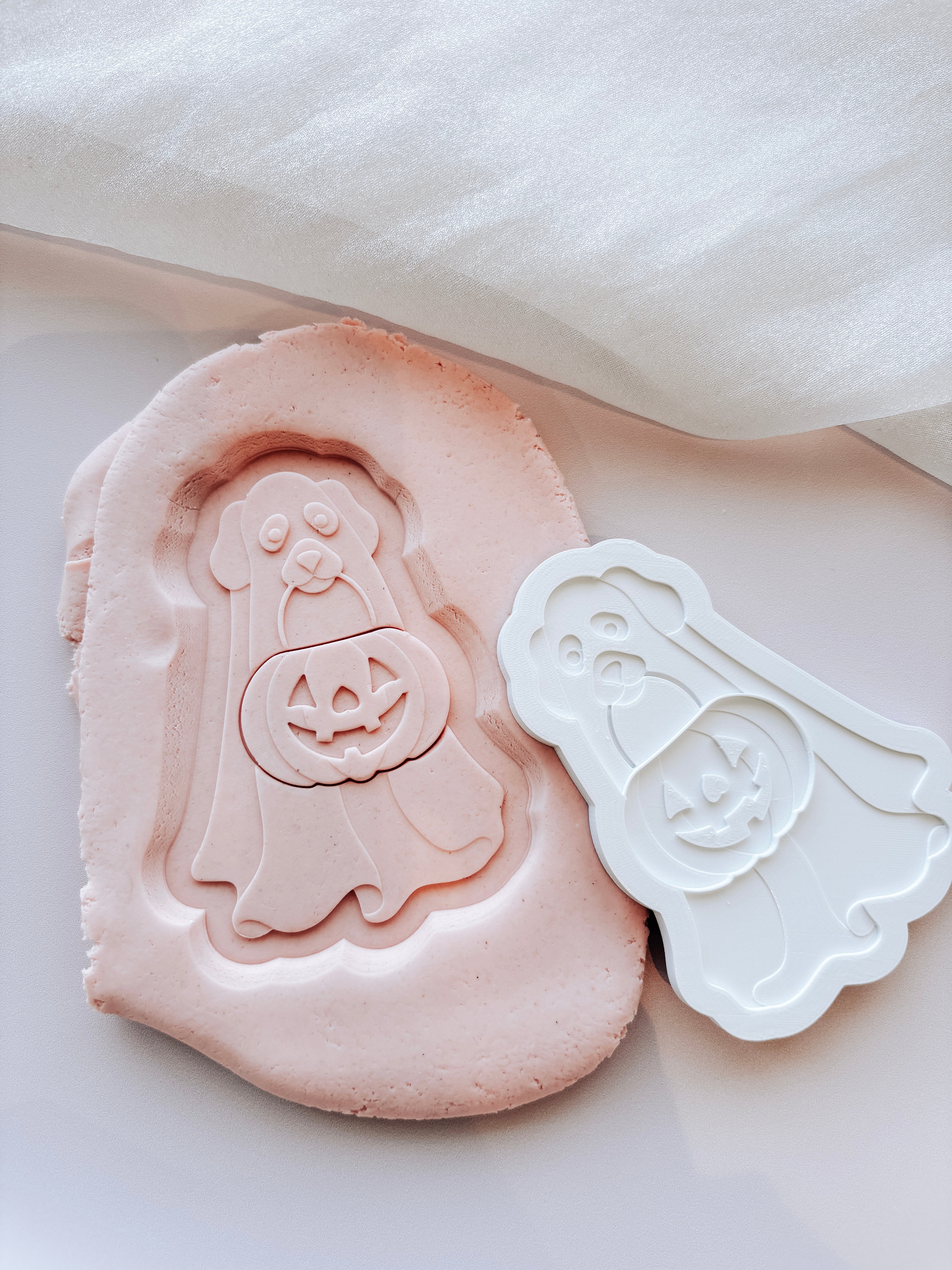 Boss Embossers - Ghost Dog with Pumpkin Treat Bag and Outfit Stamp and Cutter