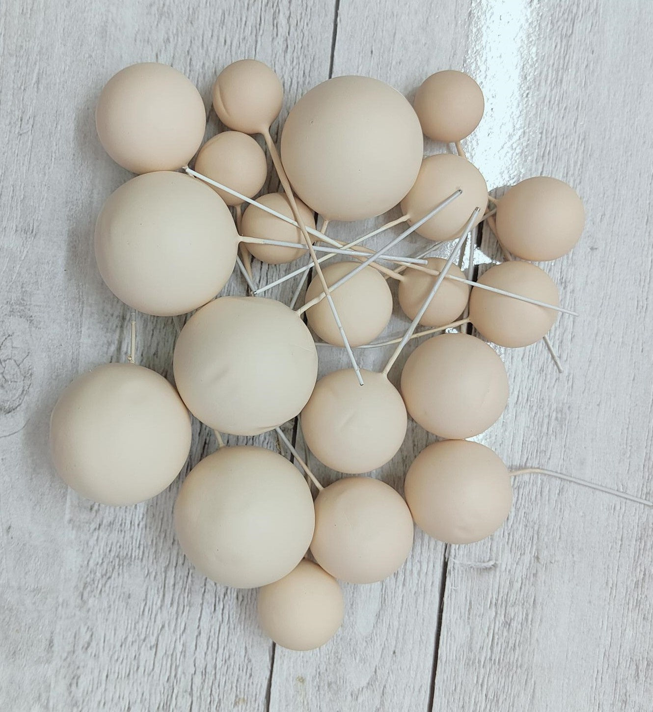 Cake Ball Toppers 20pc Mixed Sizes - Beige