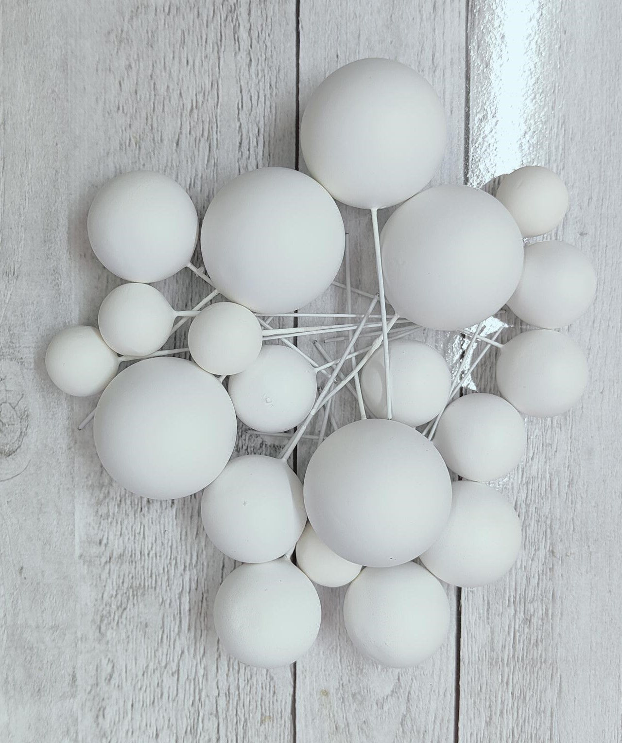 Cake Ball Toppers 20pc Mixed Sizes - White