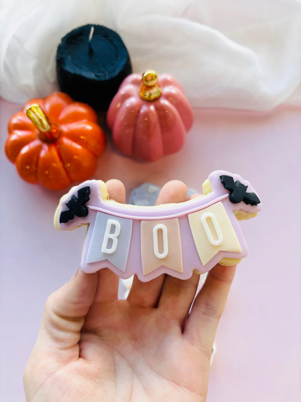 Boss Embossers - Halloween Banner - Boo Stamp and Cutter