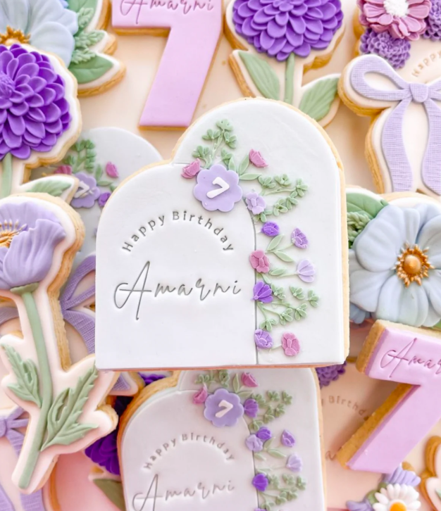 Boss Embossers - Floral Double Arch Debosser and Cutter