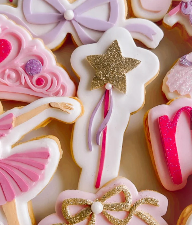 Boss Embossers - Simple Fairy Wand with Ribbons Debosser and Cutter