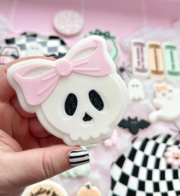 Boss Embossers - Skull Cute bow Stamp & Cutter