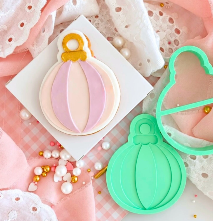Classic Bauble Layer Set (SweetP)