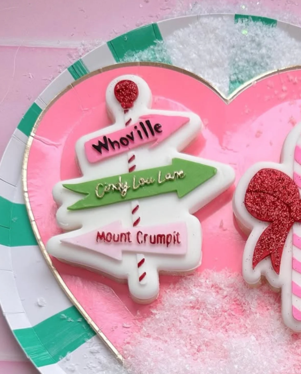 Boss Embossers - Grinch Themed Signpost Stamp and Cutter