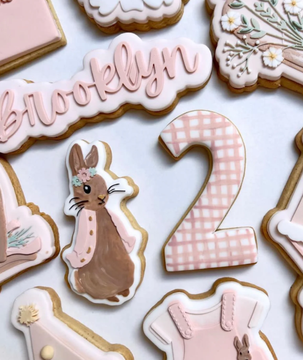 Boss Embossers - Flopsy Bunny with Flower Crown Debosser and Cutter