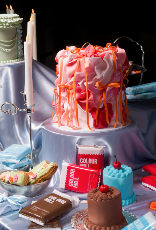 Colour Mill Decorators Dough 250g - Red