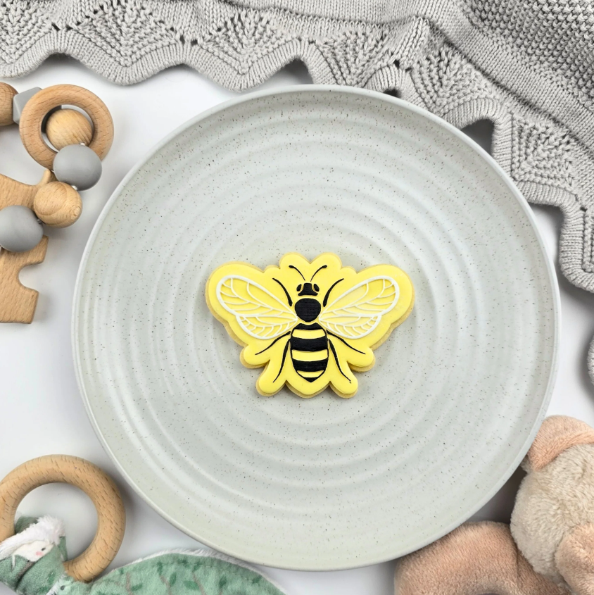 Custom Cookie Cutters - Bee Cutter and Debosser Set