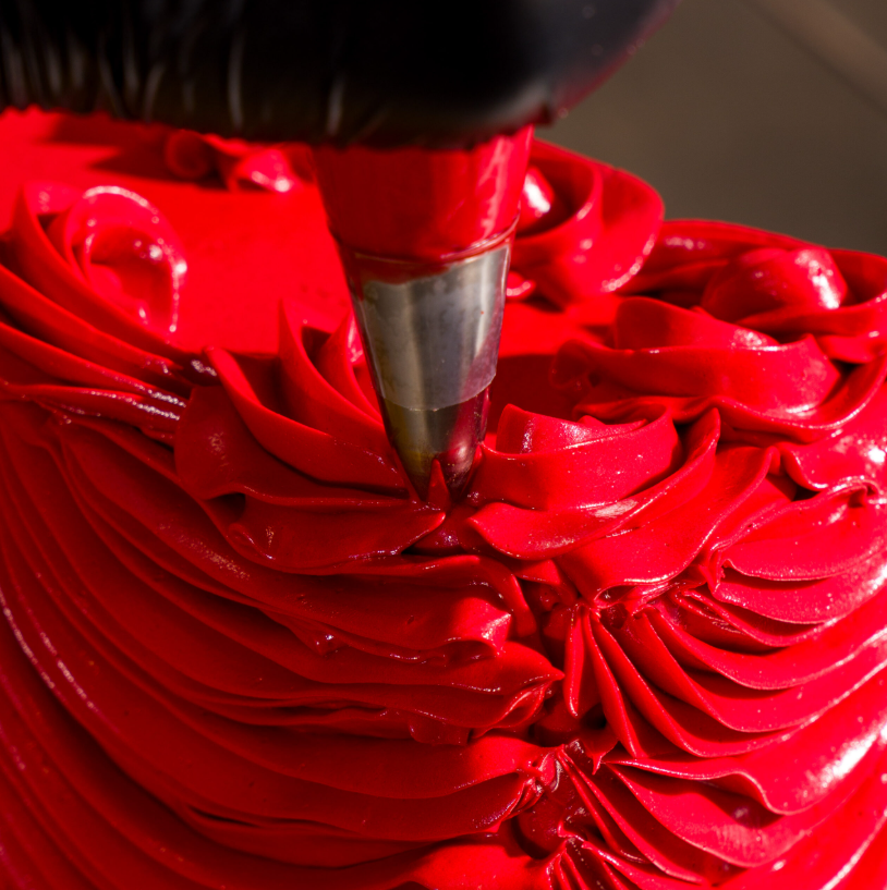 Colour Mill - Gloss Frost Red Buttercream 1L