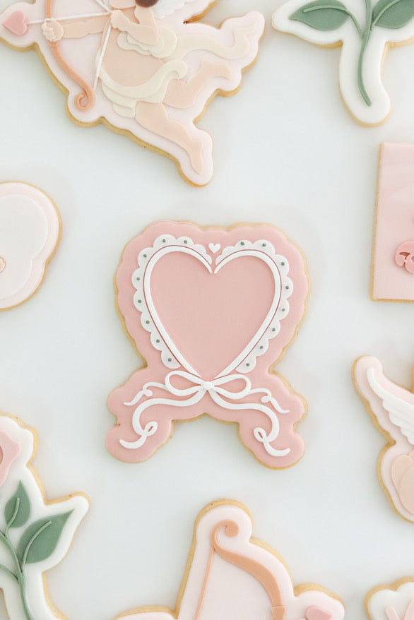 Boss Embossers - Vintage Heart with Bow Frame (Blank) Debosser and Cutter