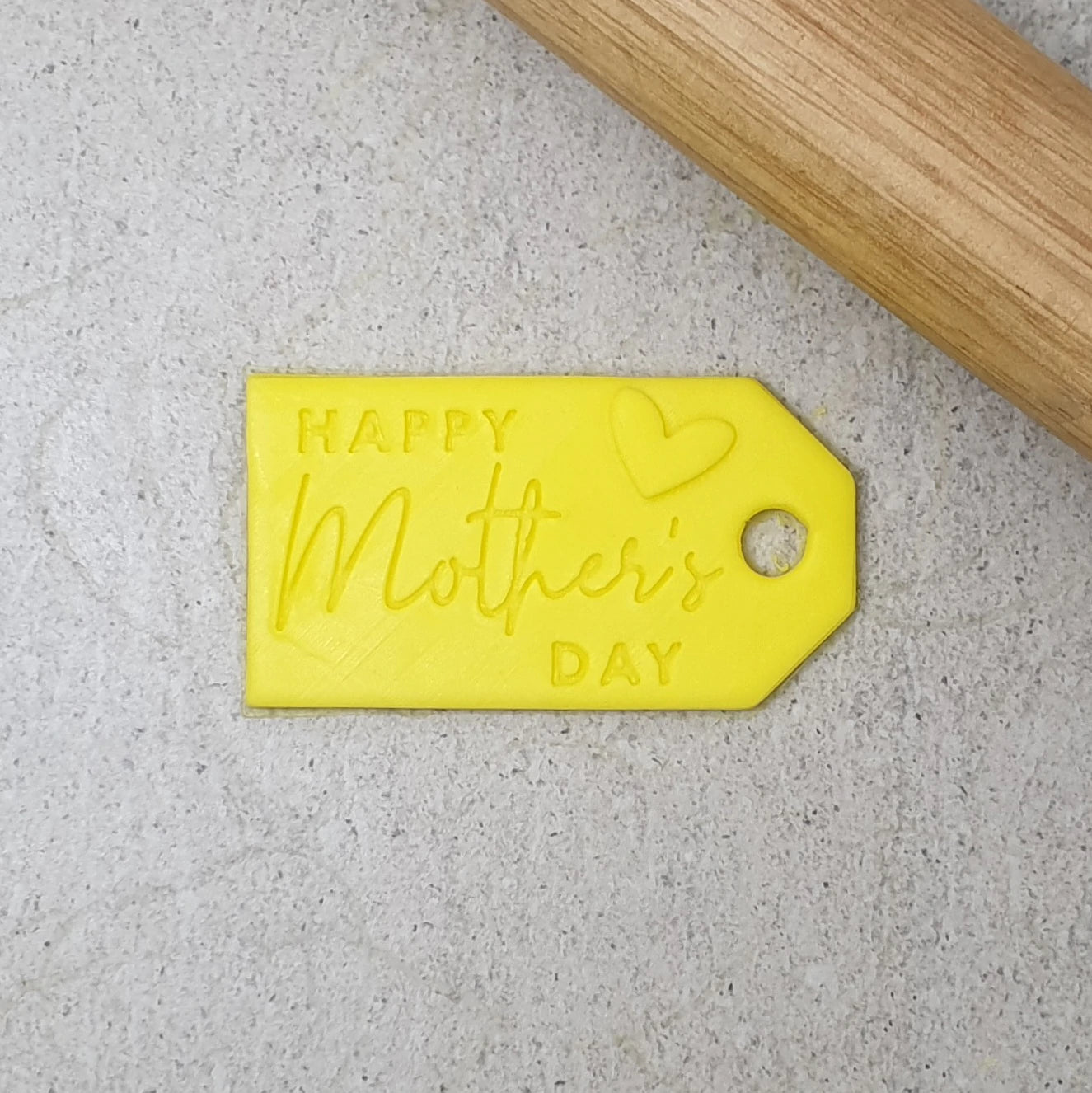 Happy Mothers Day Gift Tag Debosser & Cutter
