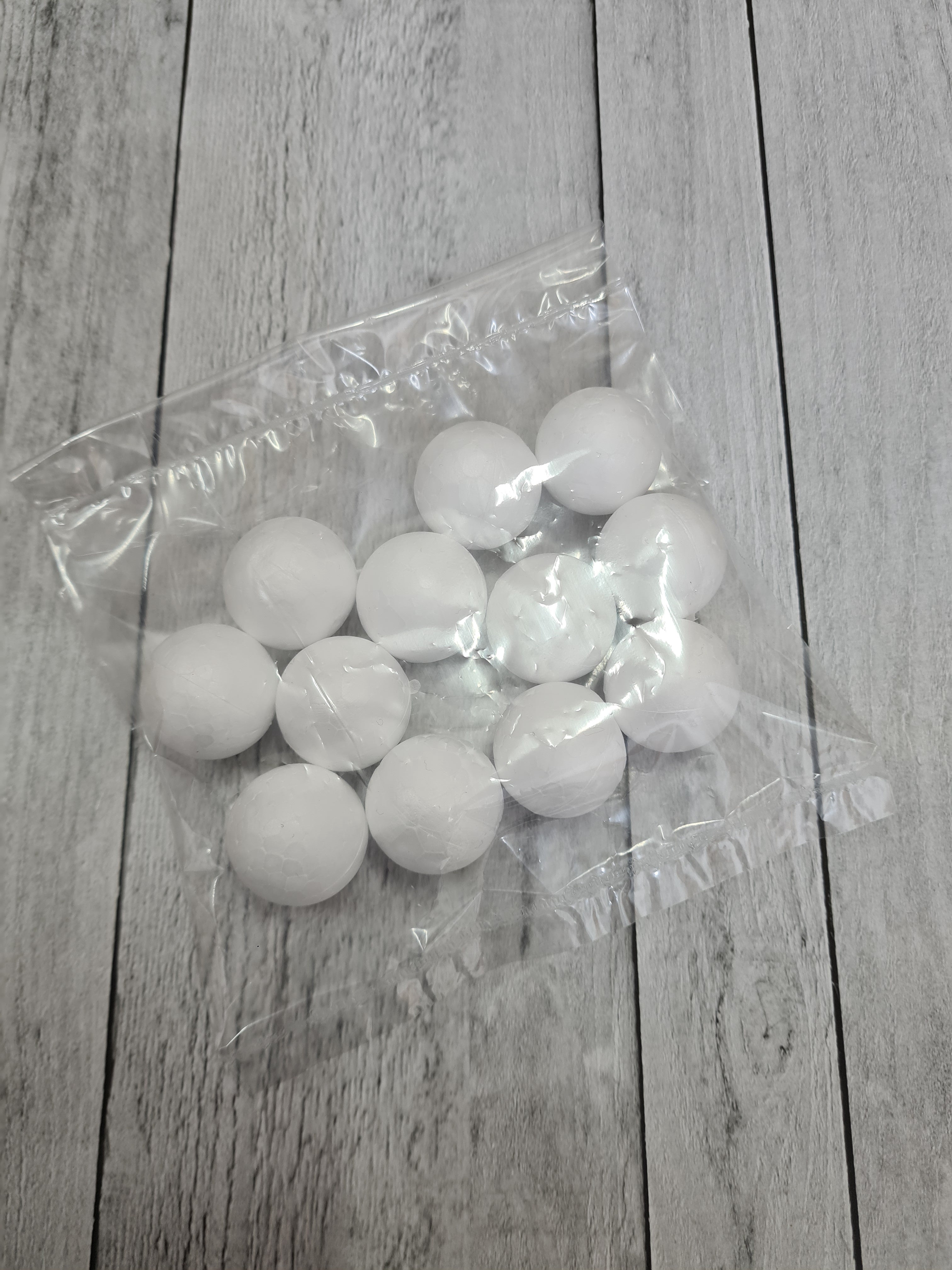 Foam Balls 25mm 12 pack