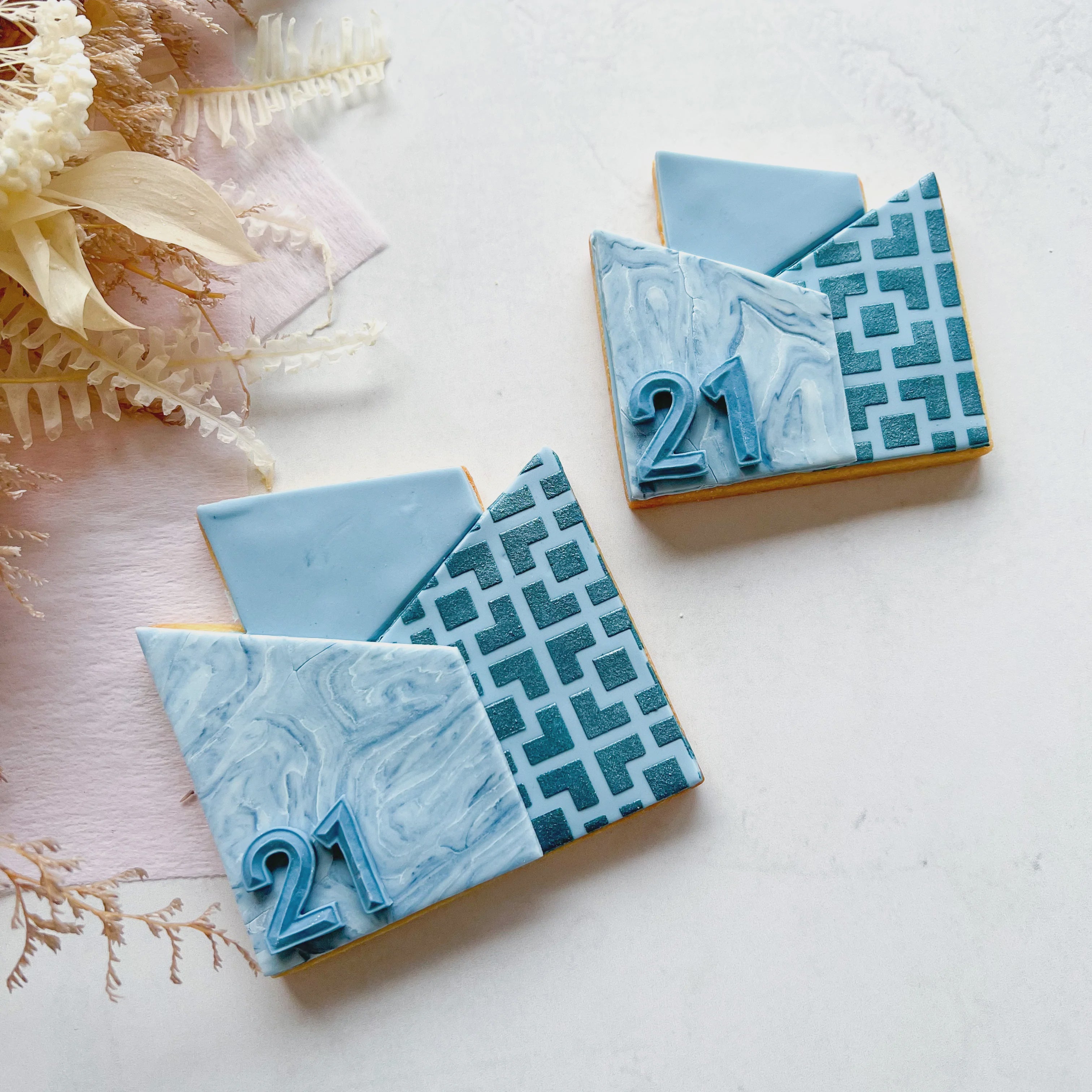 New York Inspired Petite Cutter Set (Cake Sera Sera)