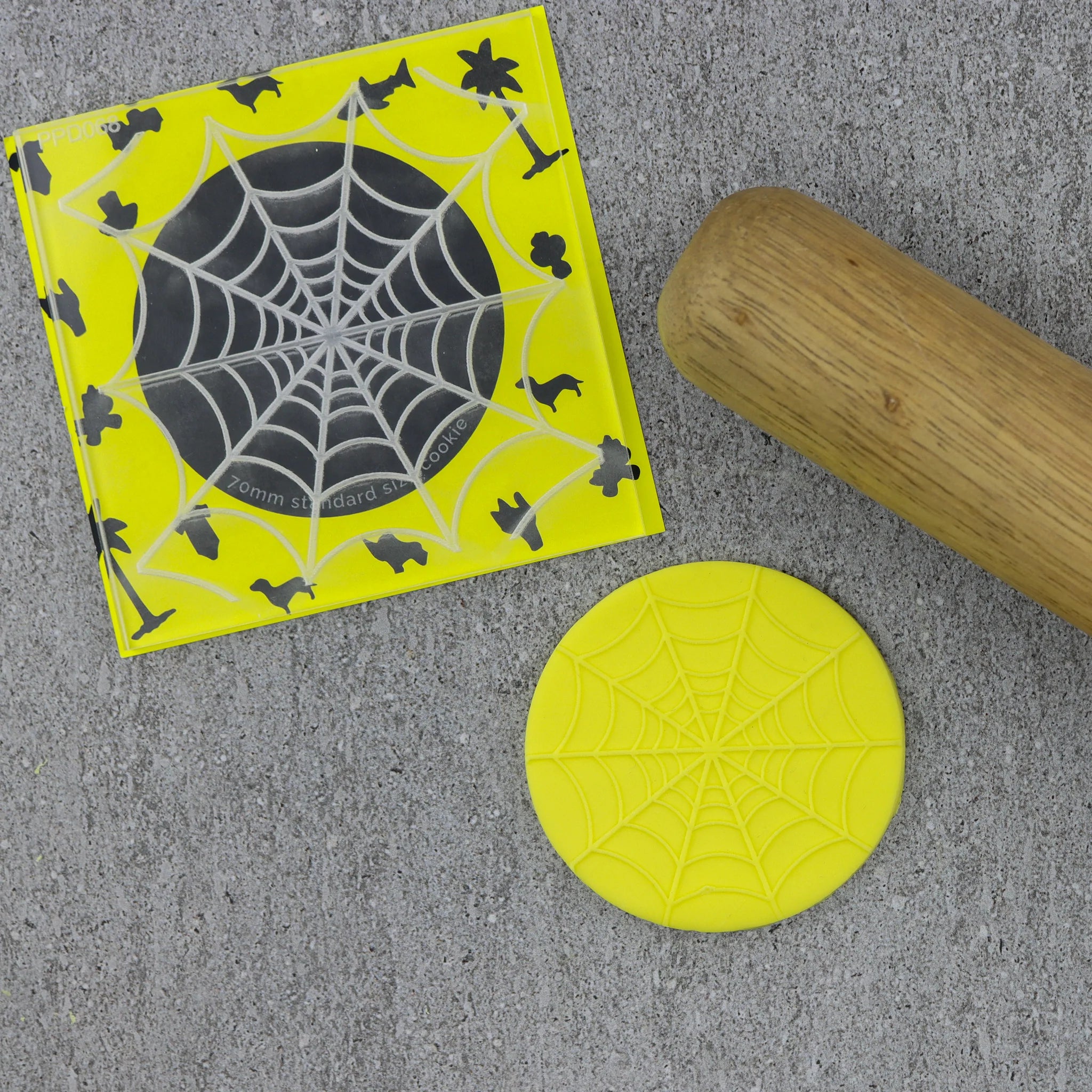 Custom Cookie Cutters Spiderweb Pattern Plate