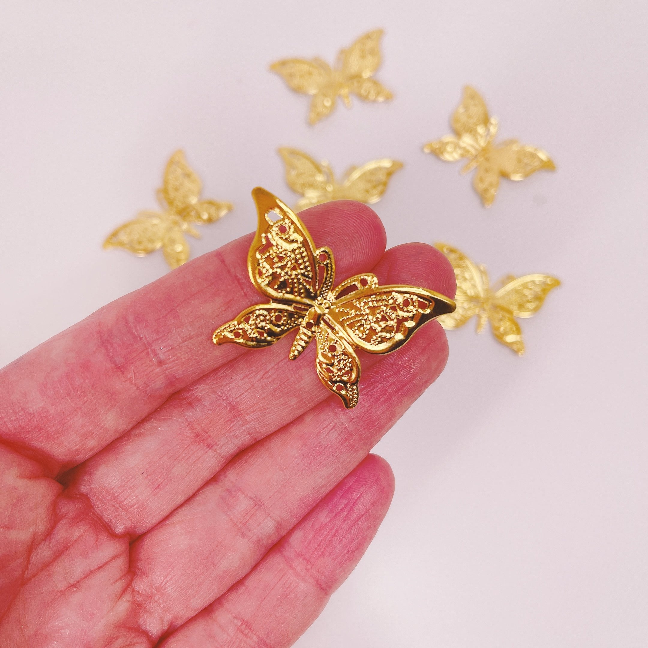 More Decos Butterflies Filigree - Gold