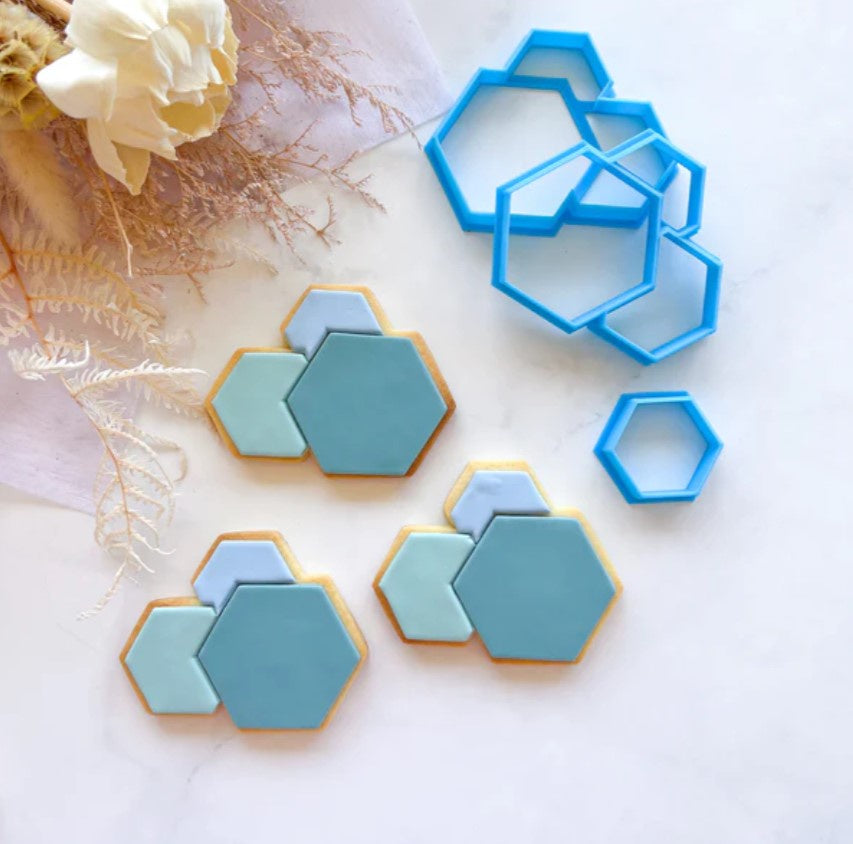 Singapore Inspired Petite Cutter Set (Cake Sera Sera)